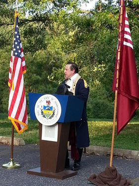 Gene Pisasale portraying Colonel Alexander Hamilton at the Barns-Brinton House